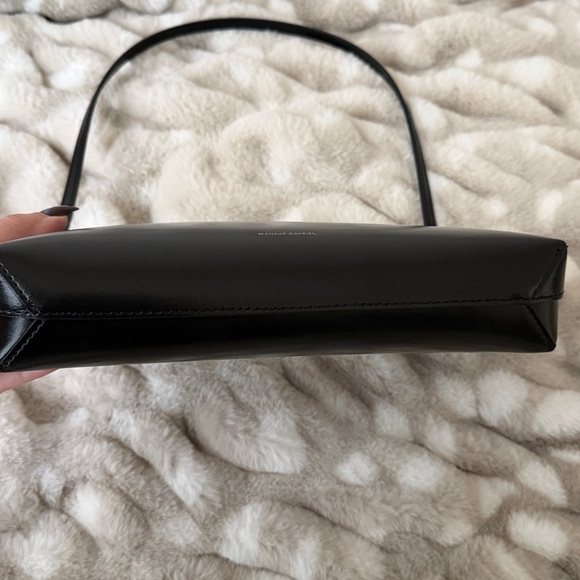 Mansur Gavriel Sleek Black Shoulder Bag - Picture 6 of 6